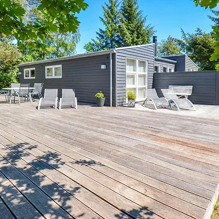 Casa vacanze Awesome In With Sauna