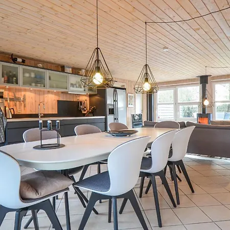 Casa vacanze Awesome In With Sauna Ebeltoft